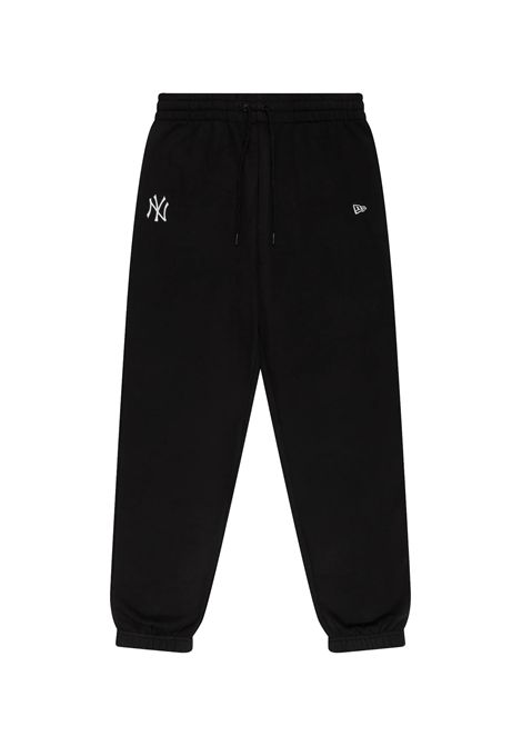 New Era New York Yankees MLB League Essential Joggers Black Men NEW ERA | Pants | 60675767-